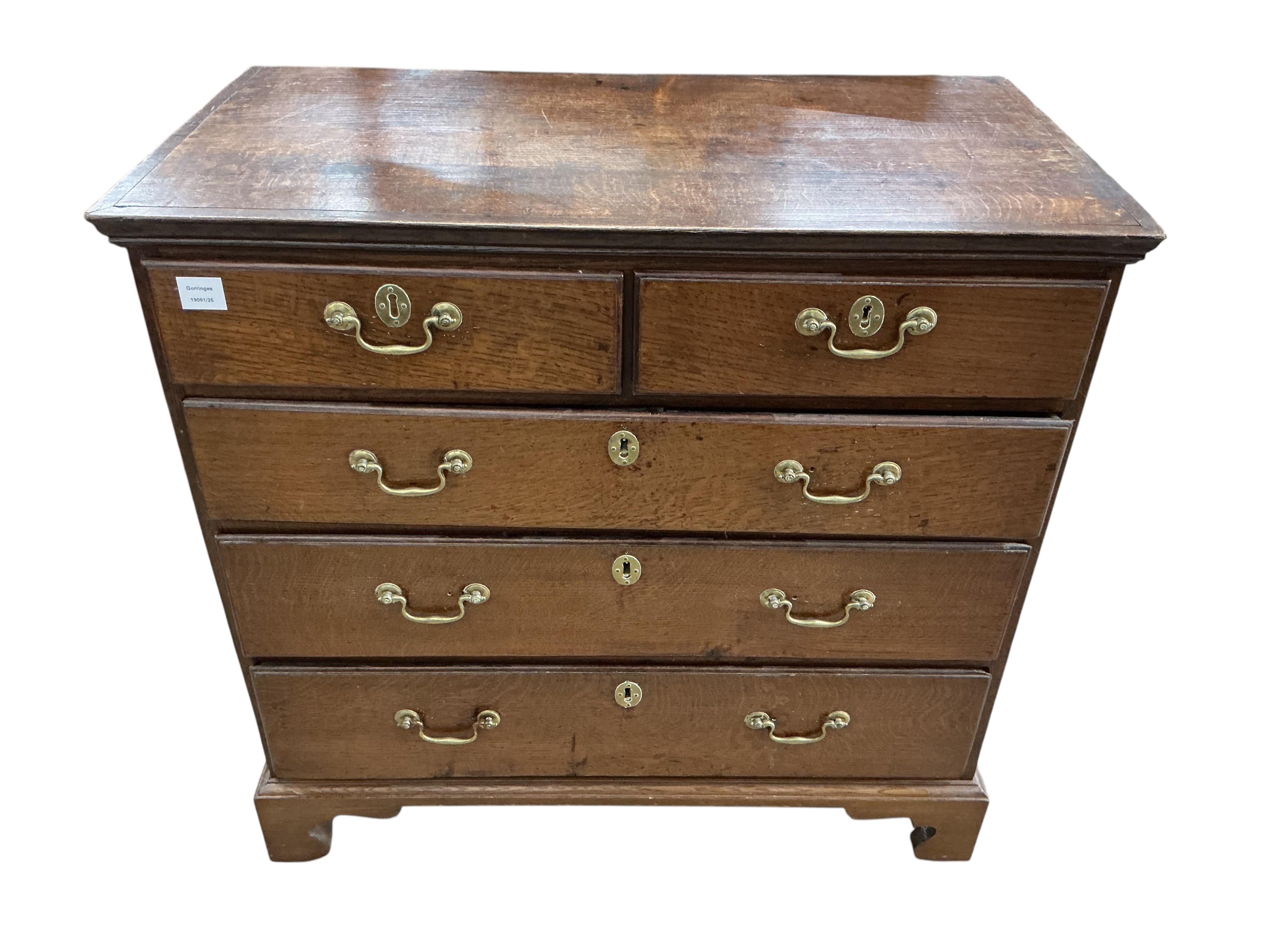 A George III oak chest of drawers, width 94cm, depth 49cm, height 91cm